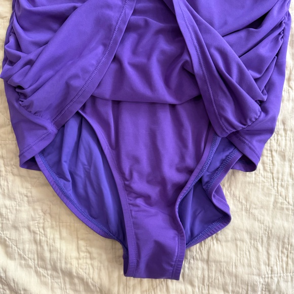 Jantzen Vibrant Purple Swimsuit Halter or Strapless Size 14 NWT - Picture 2 of 6